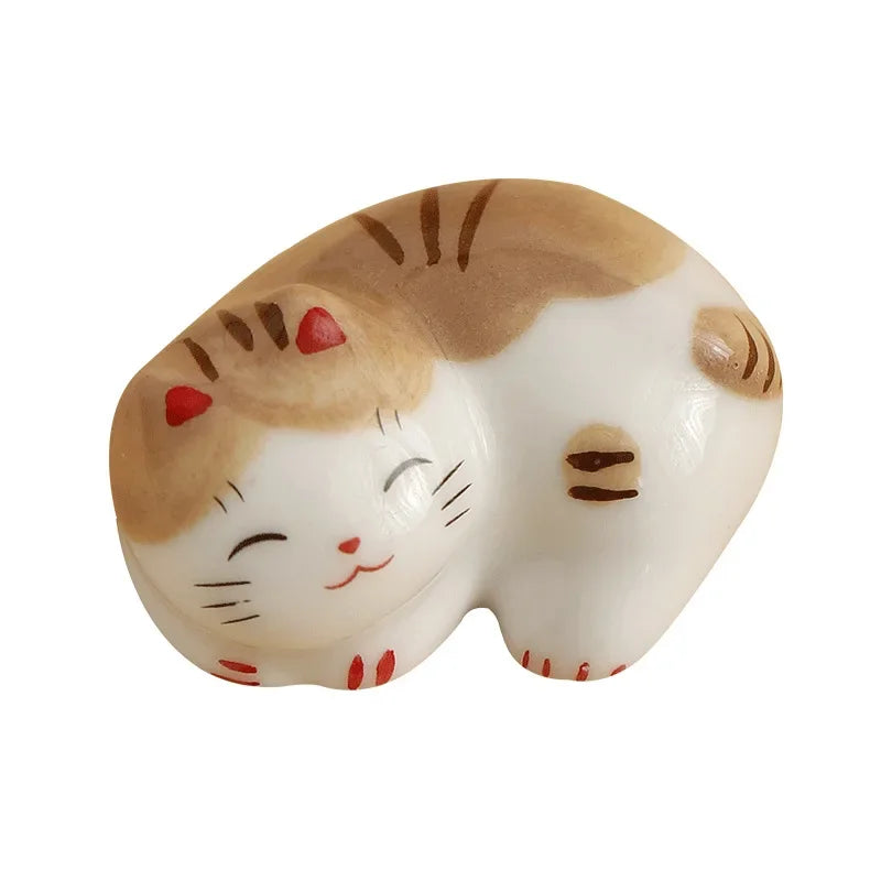 1-5PCS Cute Lucky Cat Chopsticks Holder Japanese Ceramic Chopstick Ceramic Home Decoration Spoon Holder Tableware Food Sushi