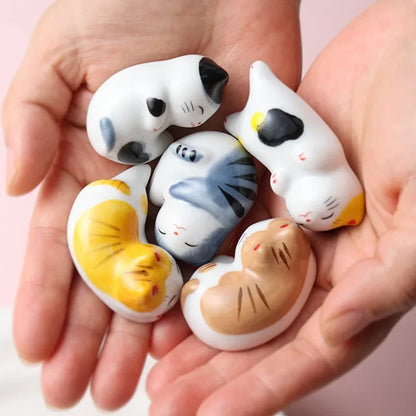 1-5PCS Cute Lucky Cat Chopsticks Holder Japanese Ceramic Chopstick Ceramic Home Decoration Spoon Holder Tableware Food Sushi